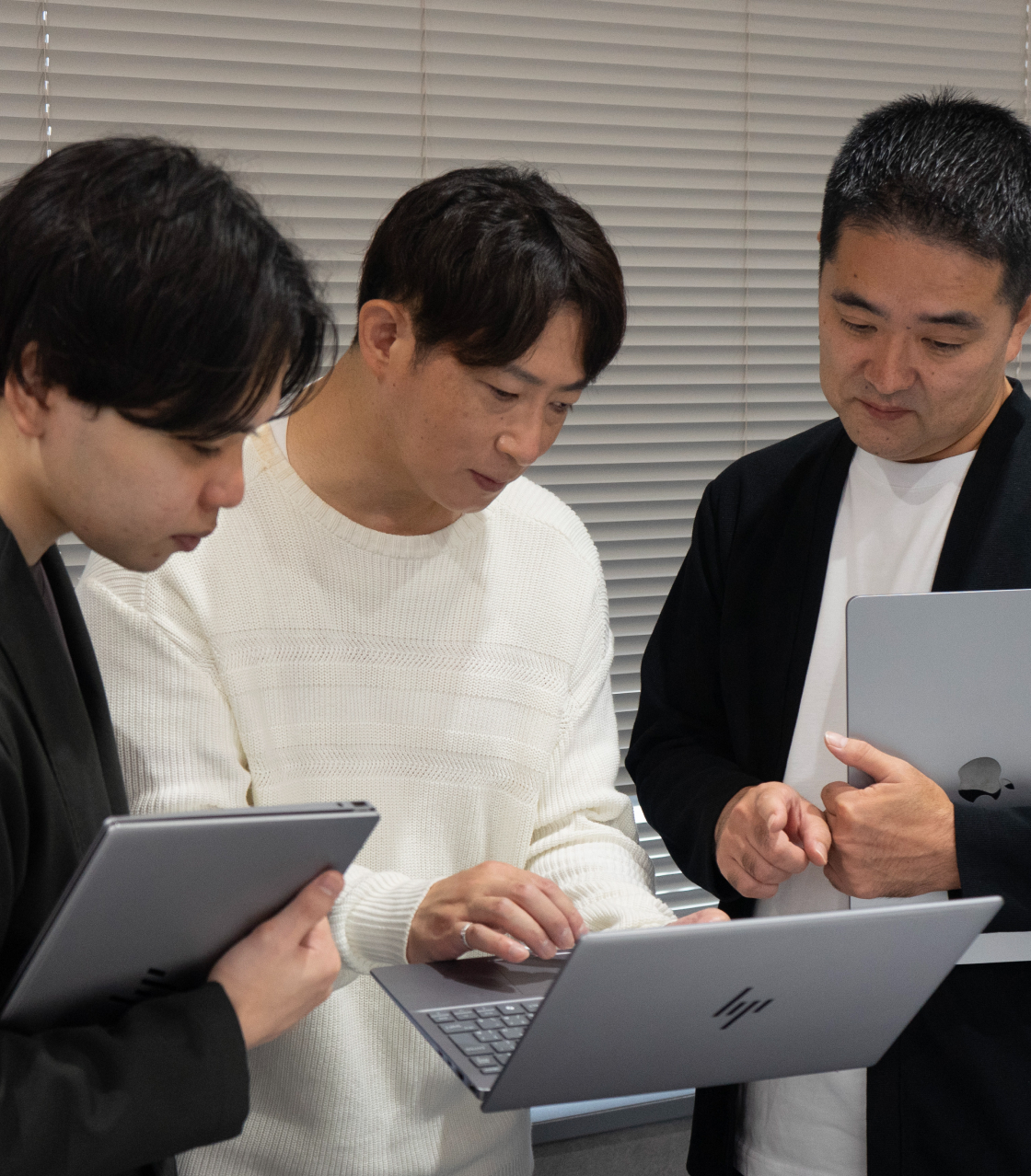 ( OUR STRENGTHS 01 ) 私たちの強み 01 Trustの事業